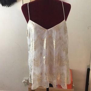 ▪️SOLD▪️ Buckle Daytrip gold & white dressy tank t
